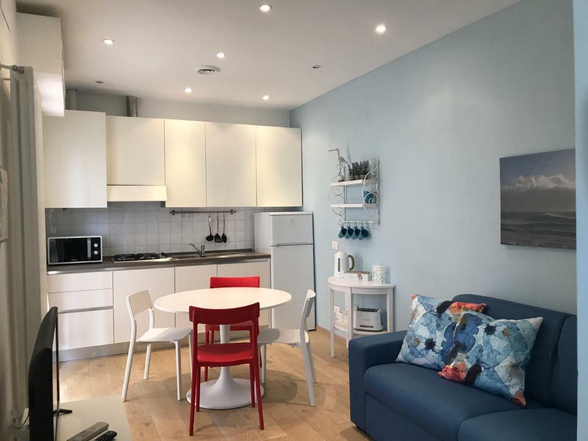 Casa Celeste Lägenhet Viareggio Exteriör bild