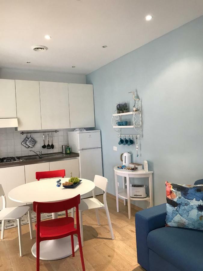Casa Celeste Lägenhet Viareggio Exteriör bild